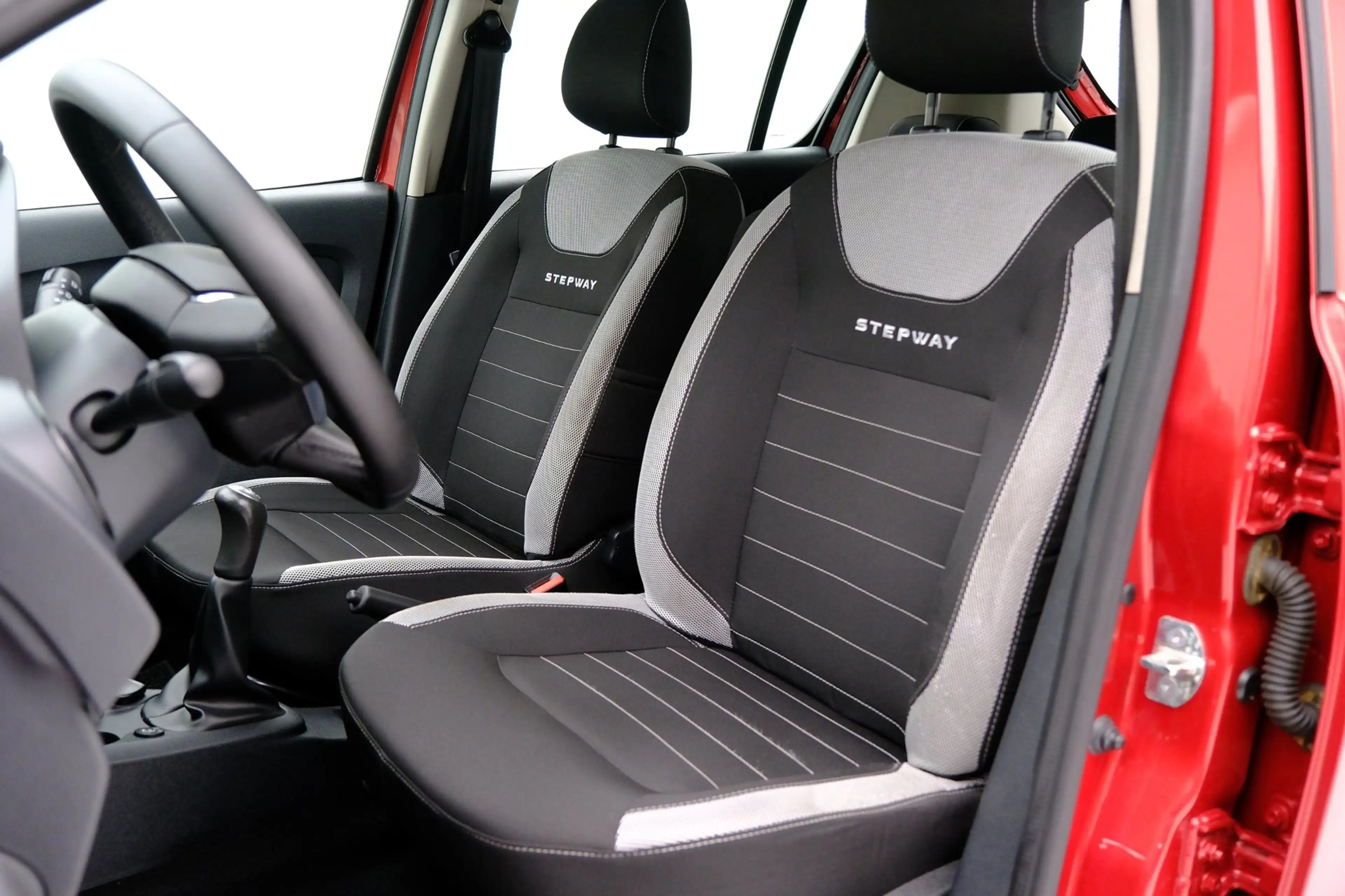 Dacia Sandero 0.9 TCe 5-drs Bi-Fuel / LPG-G3 SL Stepway Trekh.|N — photo 26