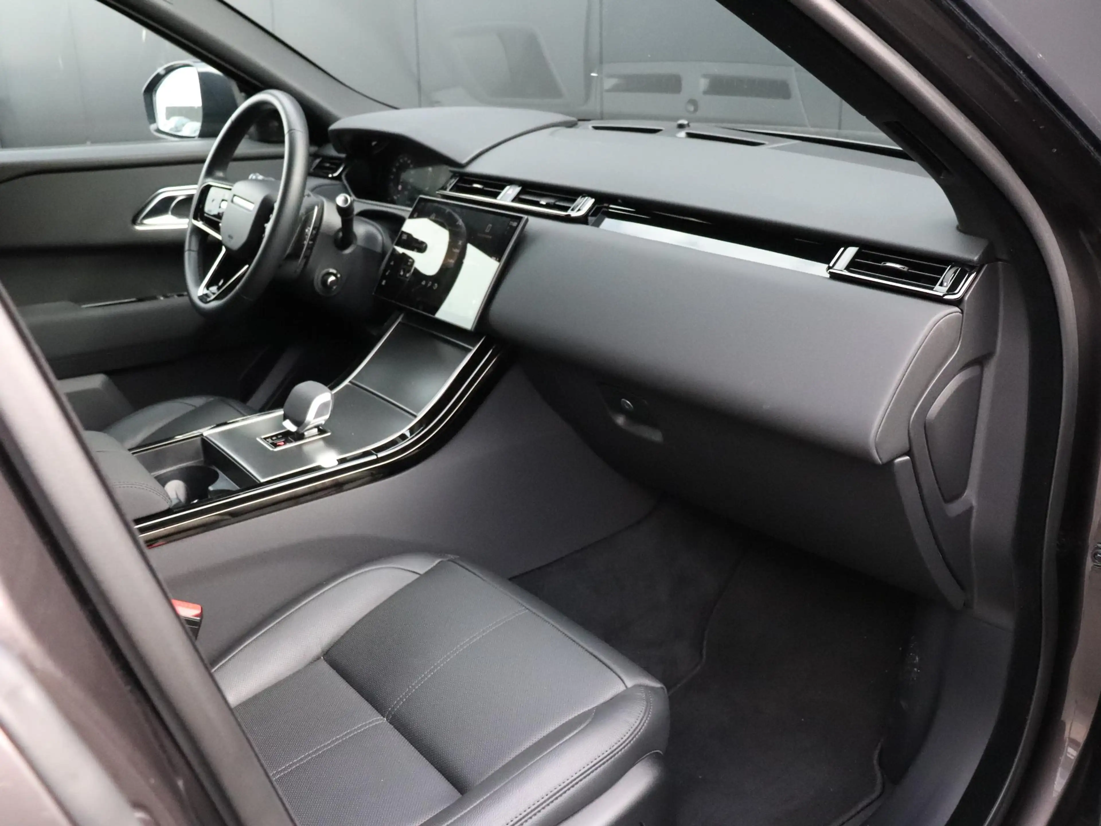 Land Rover Range Rover Velar 2.0 P400e AWD Dynamic HSE PHEV | LEDER | MEMORY | — photo 26