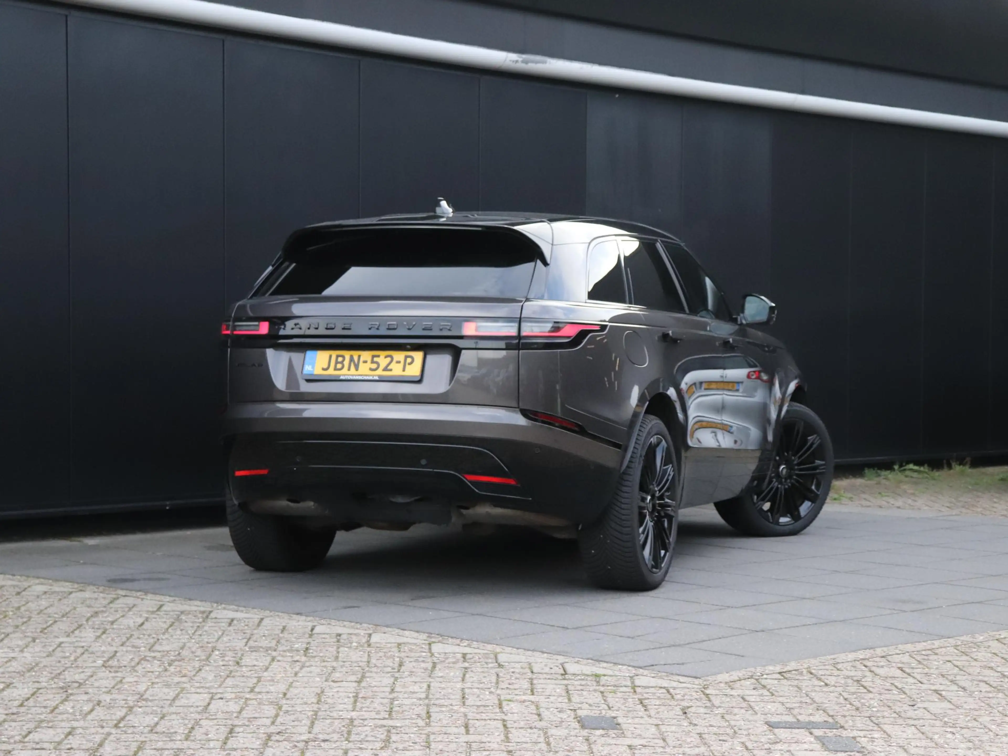 Land Rover Range Rover Velar 2.0 P400e AWD Dynamic HSE PHEV | LEDER | MEMORY | — photo 3
