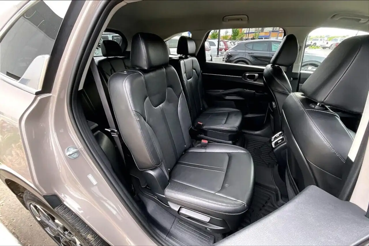 Kia Sorento снимка Kia Sorento