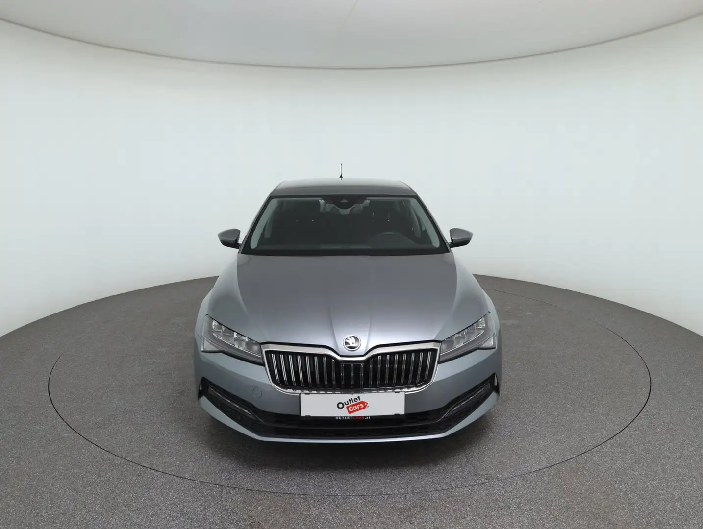 Skoda Superb 4x4 Ambition TDI DSG Grau - 2