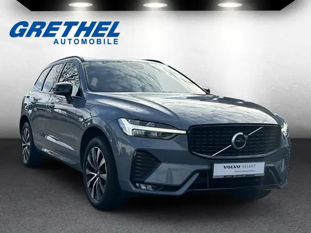 Volvo XC60 B4 Plus Dark 2WD Memory Sitze LED Kurvenlicht Sper