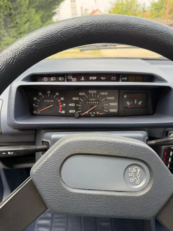 Peugeot 205 GT, foto 6