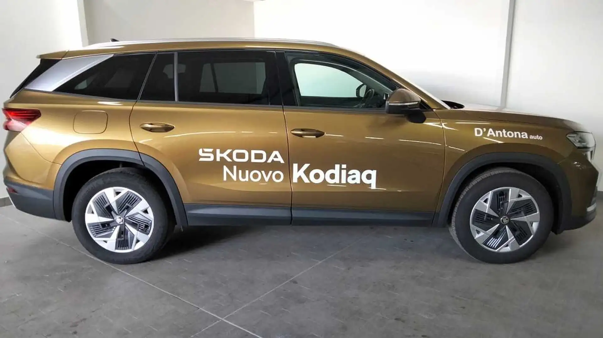 Skoda Kodiaq 2ª serie 1.5 m-HEV DSG Selection Marrone - 1