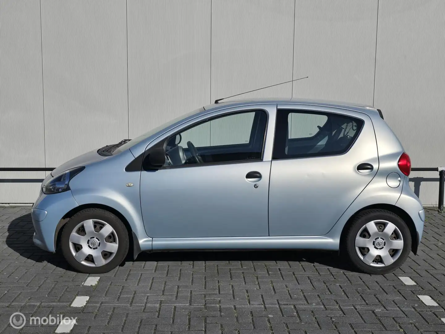 Toyota Aygo 1.0-12V 174DKM! Nette auto! Blu/Azzurro - 2