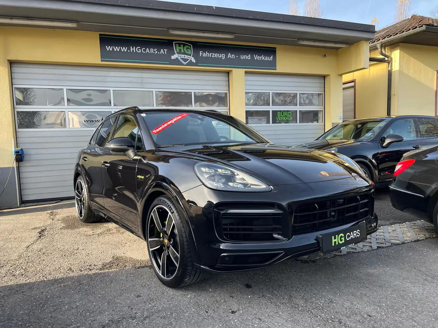 Porsche Cayenne E-Hybrid*Sportdesign 22"*Matrix-LED*Luftfeder* Schwarz - 1