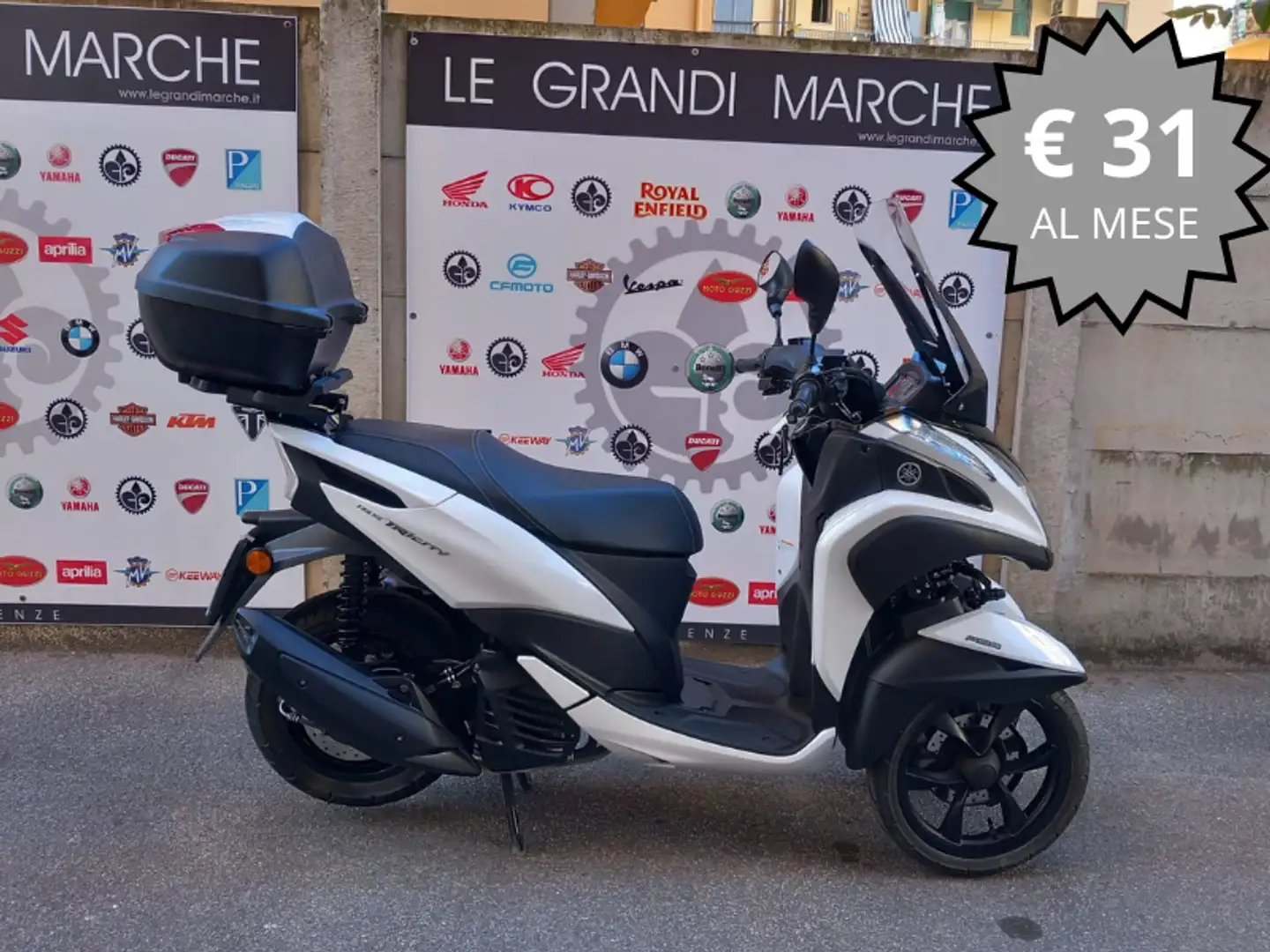 Yamaha TriCity - 1