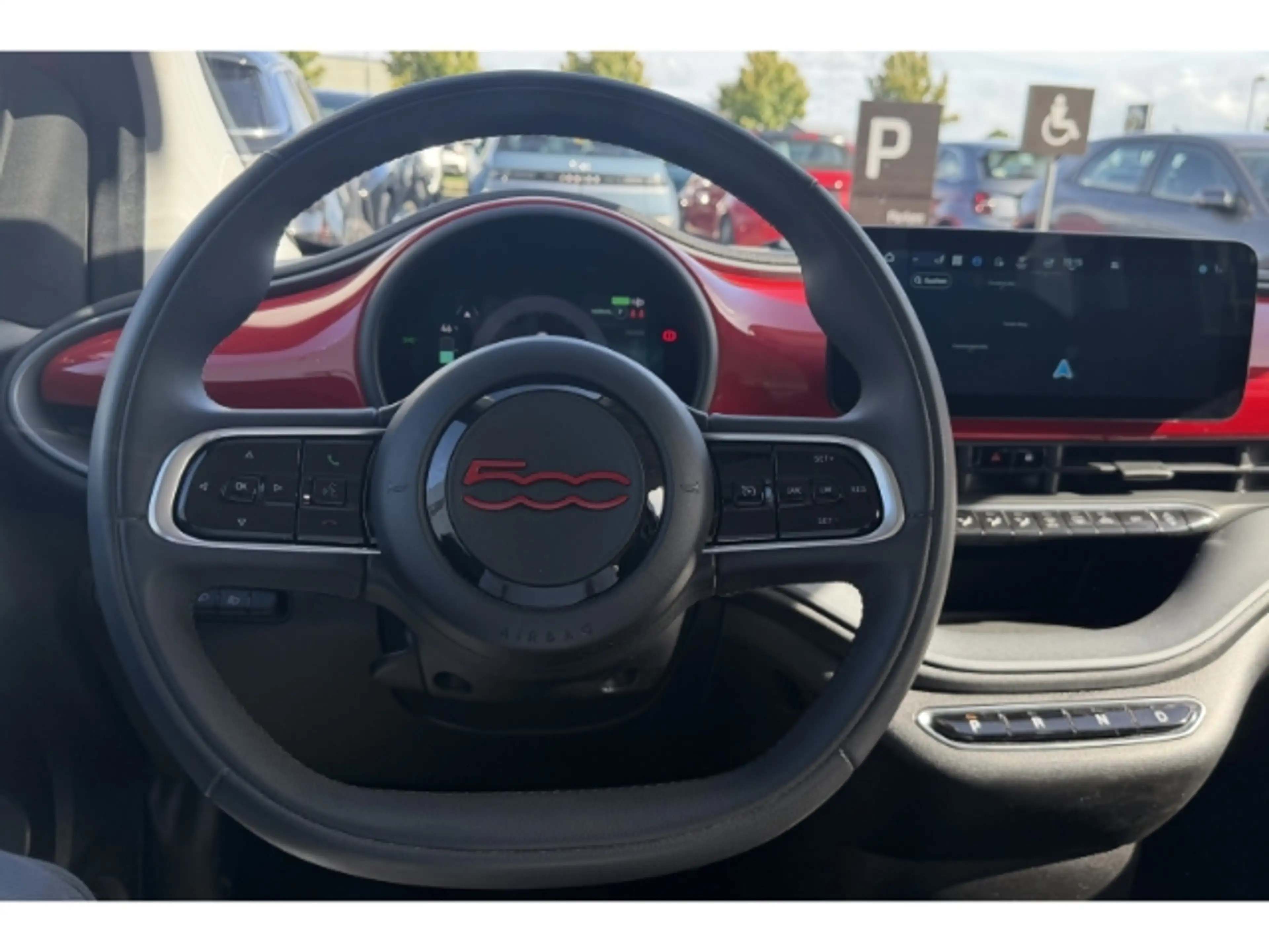 Fiat 500e Red *Apple Car Play *Tempomat — photo 12