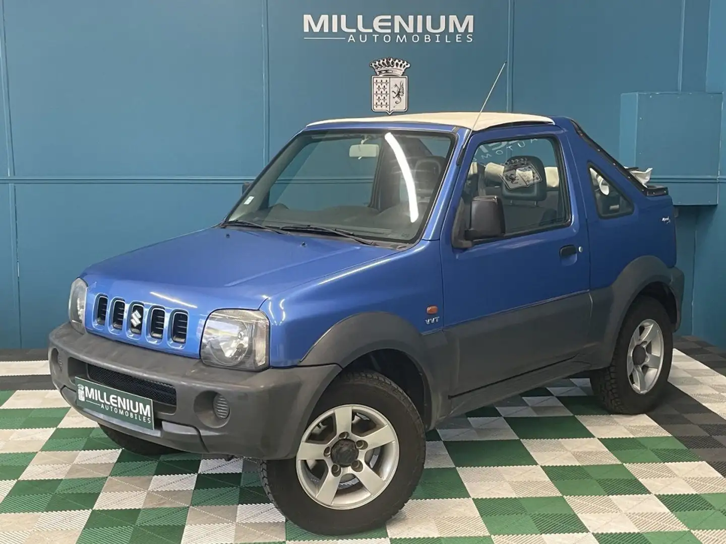 Suzuki Jimny CABRIOLET 1.3 VVT MAORI SE Bleu - 1