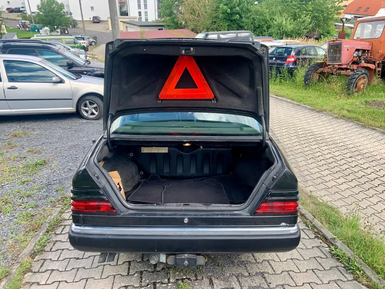 Mercedes-Benz 300 W 124, foto 12