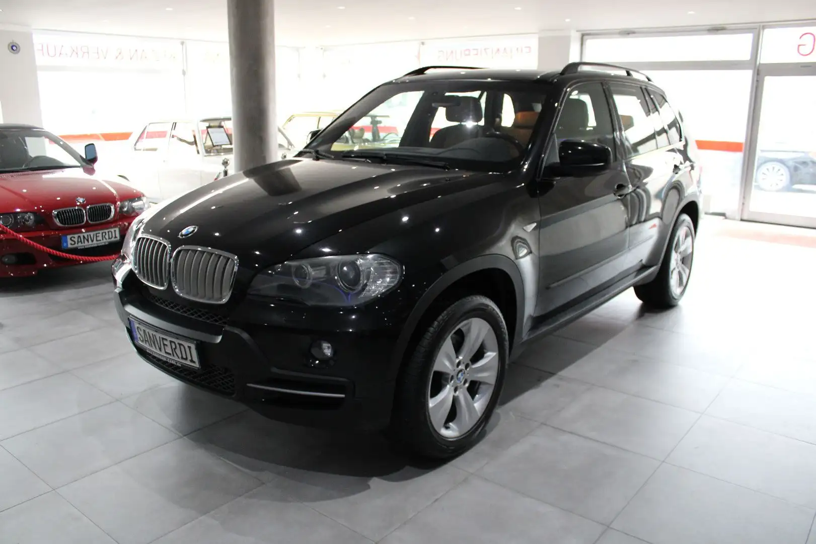 BMW X5 xDrive35d SPORTPAKET *I.HAND* Noir - 1