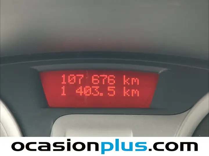 Renault Clio 1.2 Authentique 3p 2011, foto 7