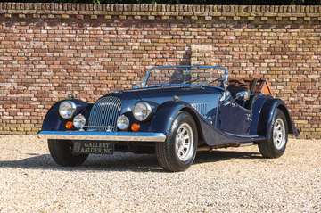 "Carburetors and 5-speed" It has only been repaint