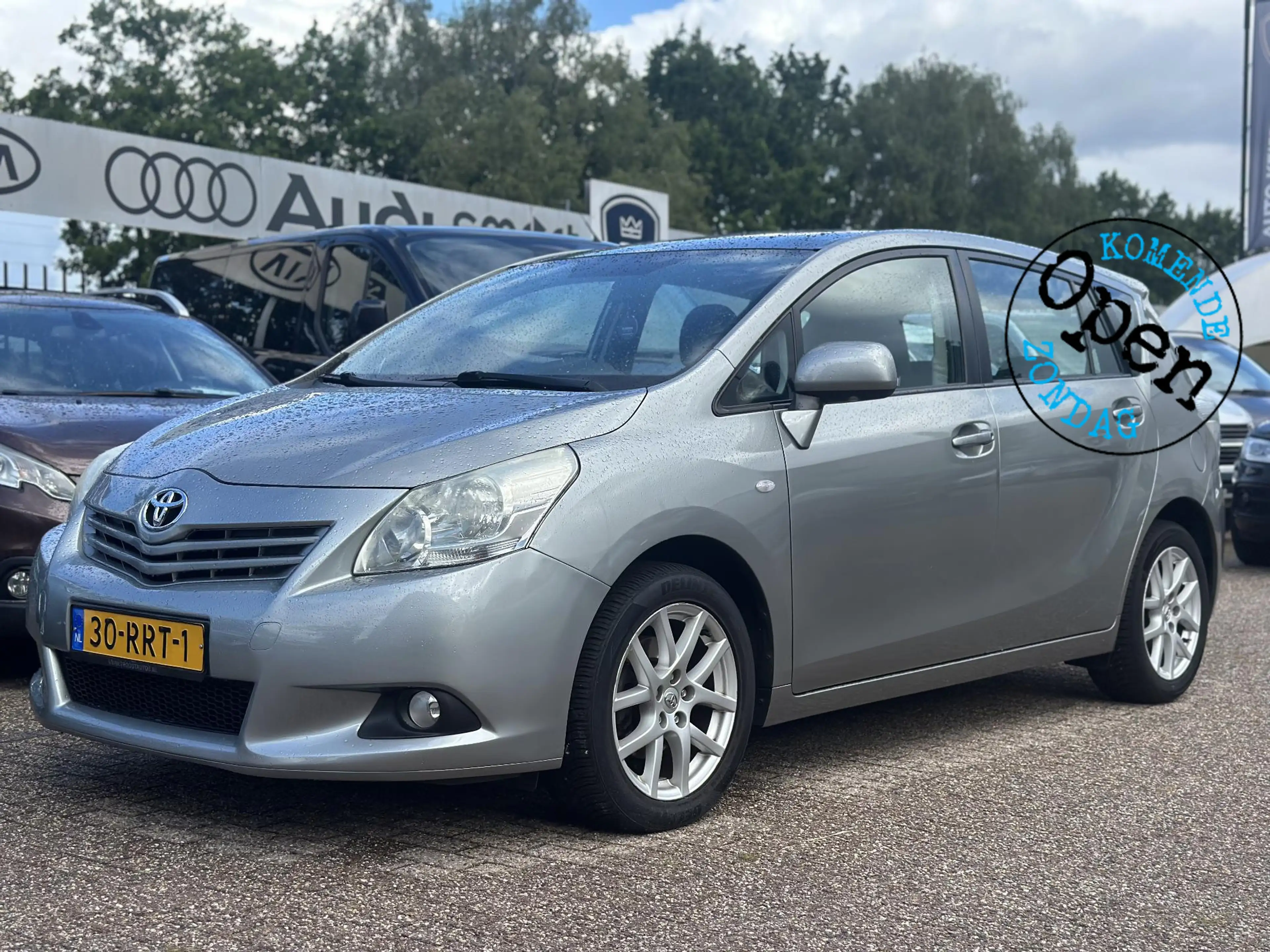 Toyota Verso 1.6 VVT-i Business Panoramadak Cruise Clima Trekha