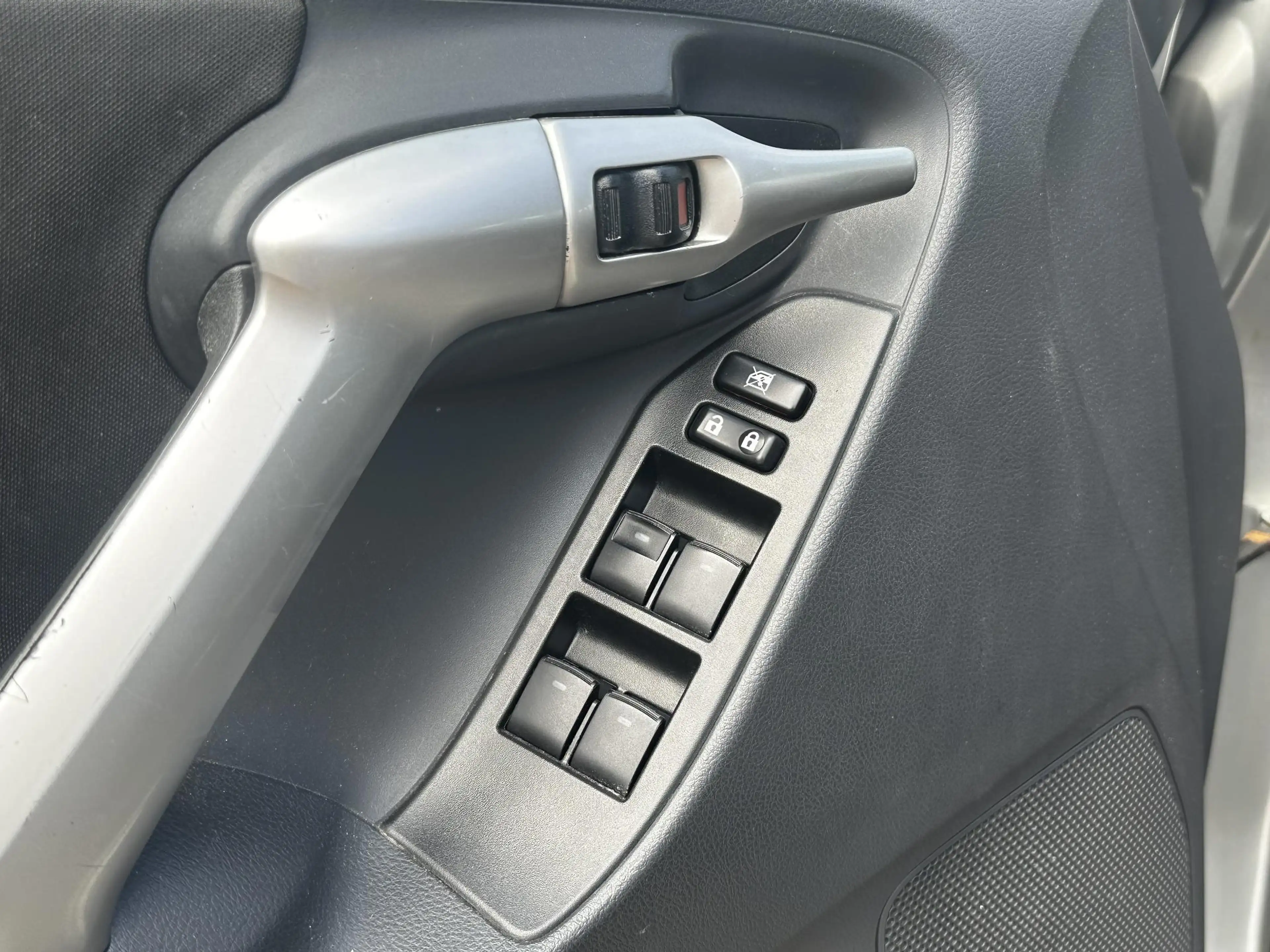Toyota Verso 1.6 VVT-i Business Panoramadak Cruise Clima Trekha — photo 6