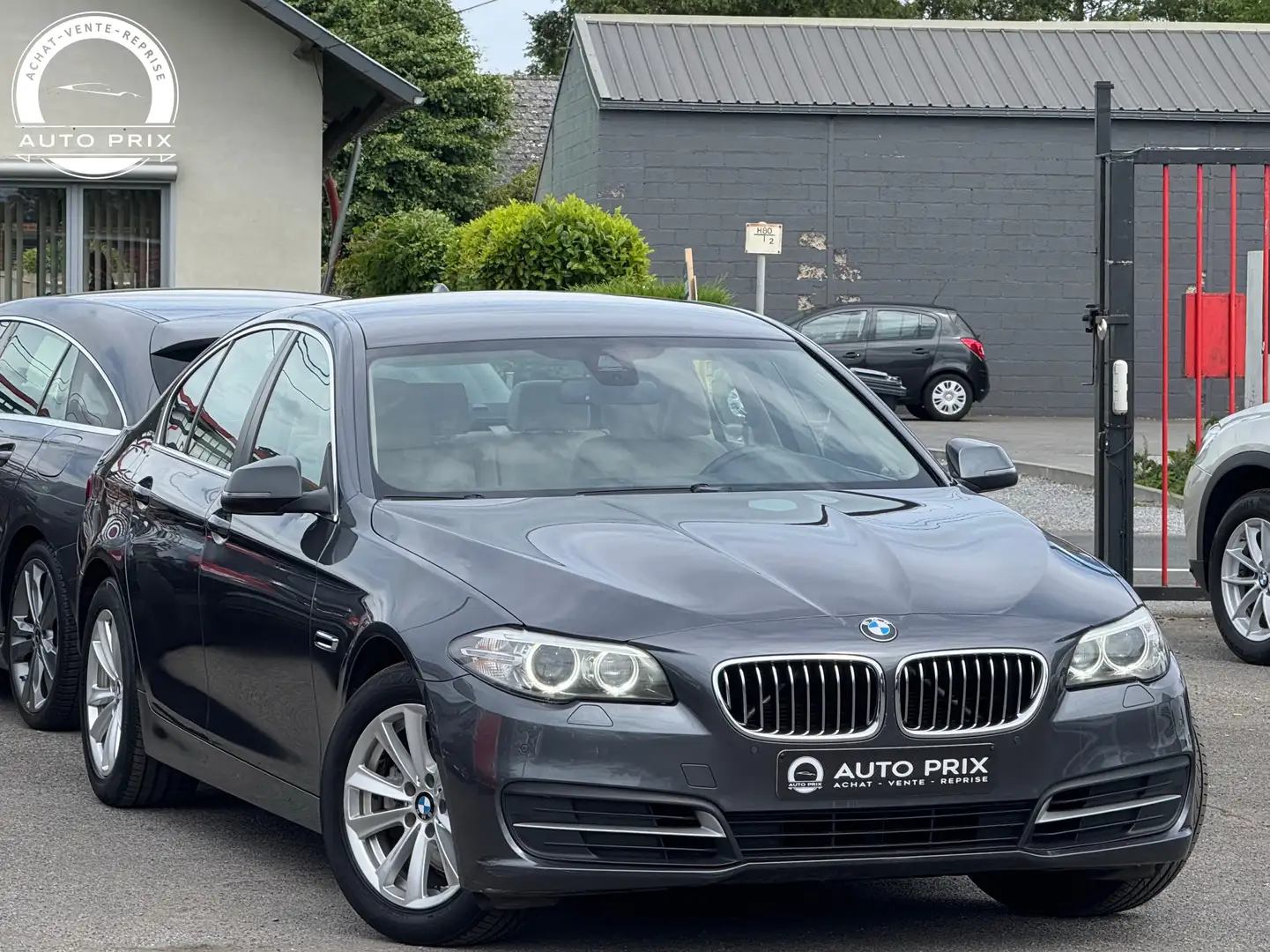 BMW 520 iA Pack Luxury Navi Cam Xénon Soft Close Eu6b Grey - 2