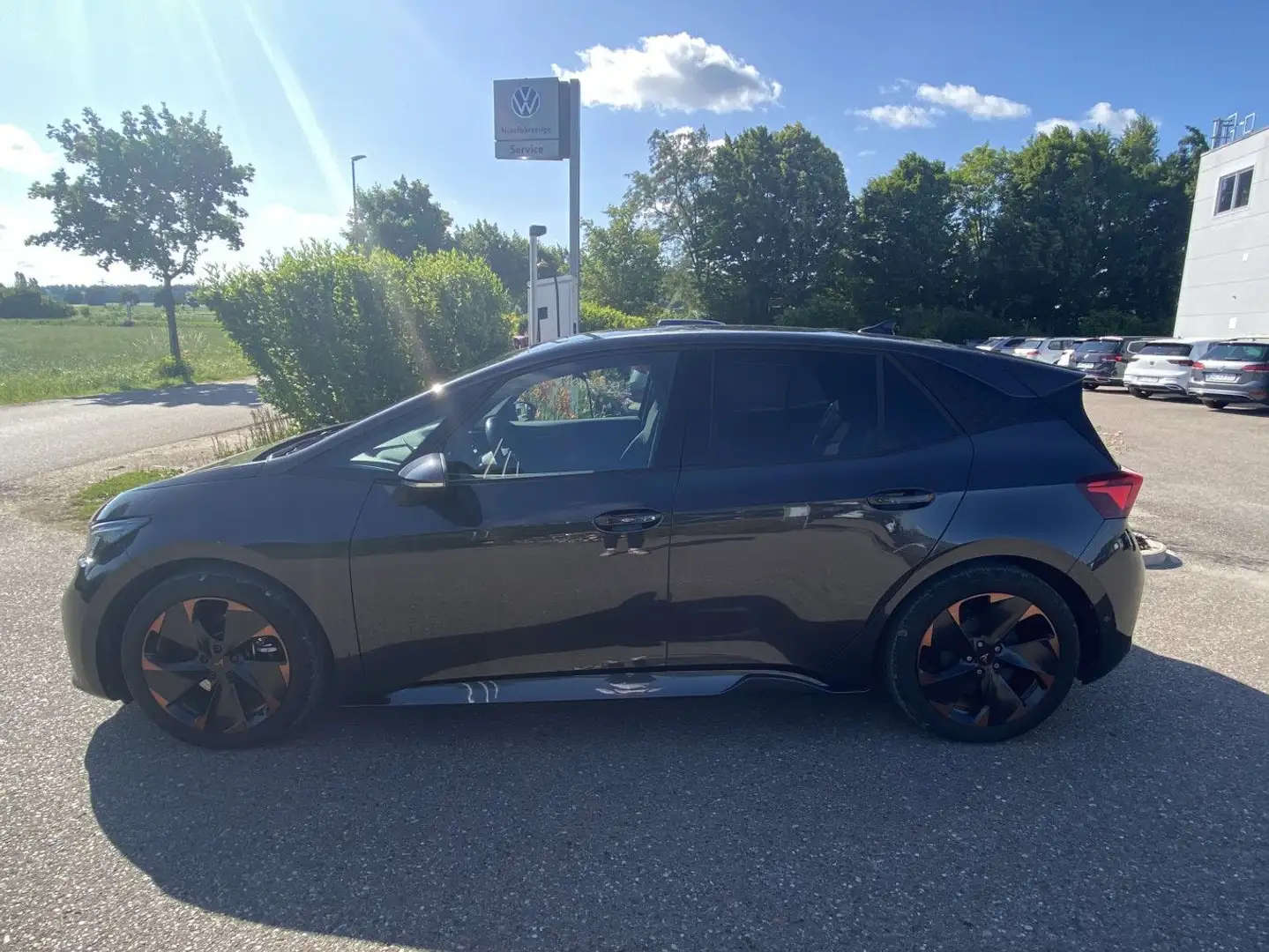 CUPRA Born 19"+NAVI+LED+CCS+KAMERA+PANORAMA+FULL-LINK+ Grau - 2