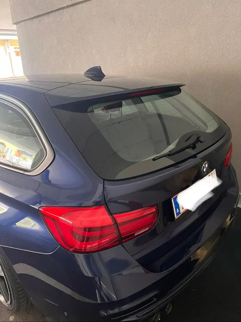 BMW 320 320d Touring Sport Line Aut. - 2
