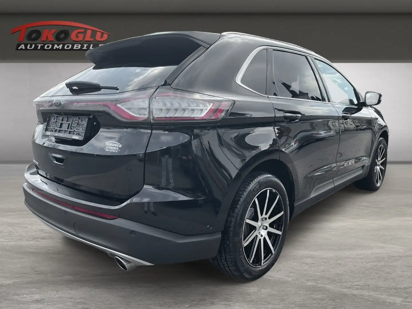 Ford Edge Titanium 4x4 2.0 TDCi AHK-abn. Navi Memory Sitze S Negro - 2