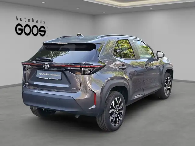Toyota Yaris Cross view 5