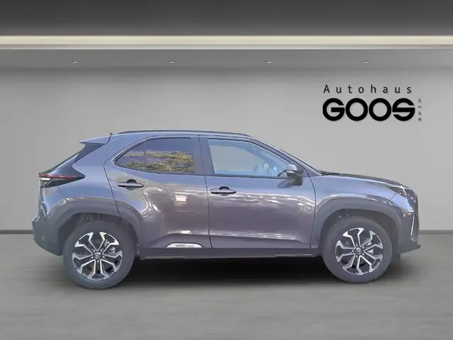 Toyota Yaris Cross view 6