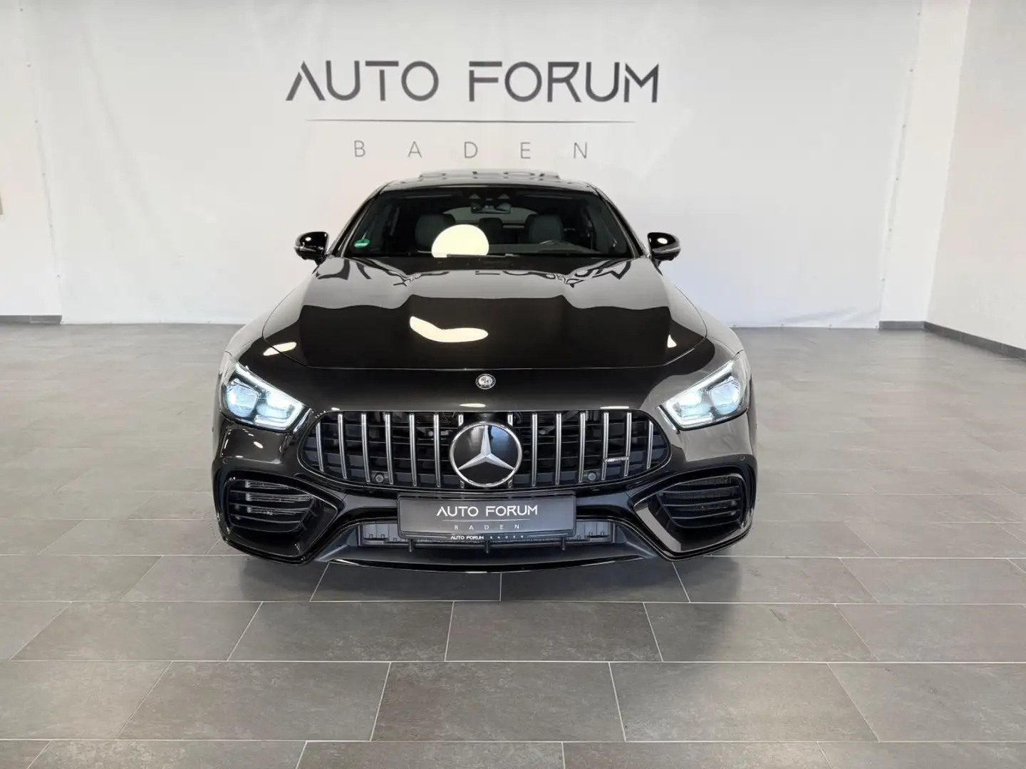 Mercedes-Benz AMG GT 4-trg. 63 4Matic+ Grau - 2