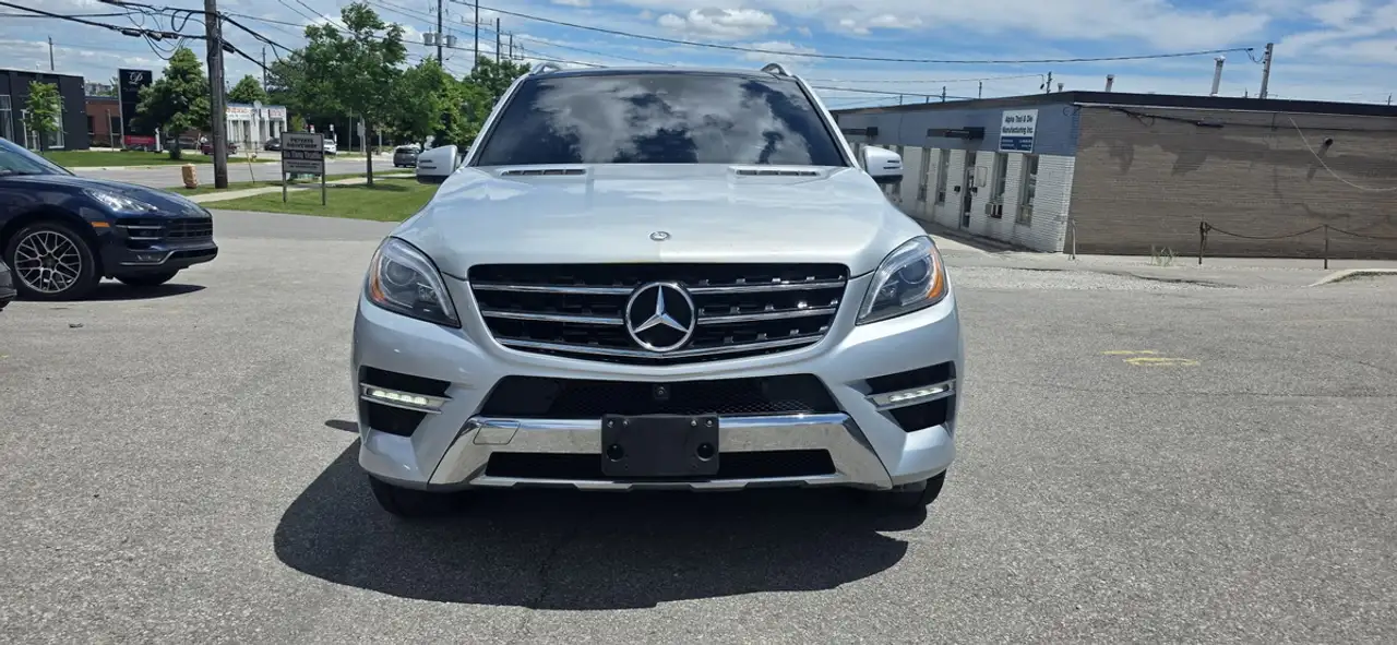 Mercedes-Benz M-Class fotografie Mercedes-Benz M-Class