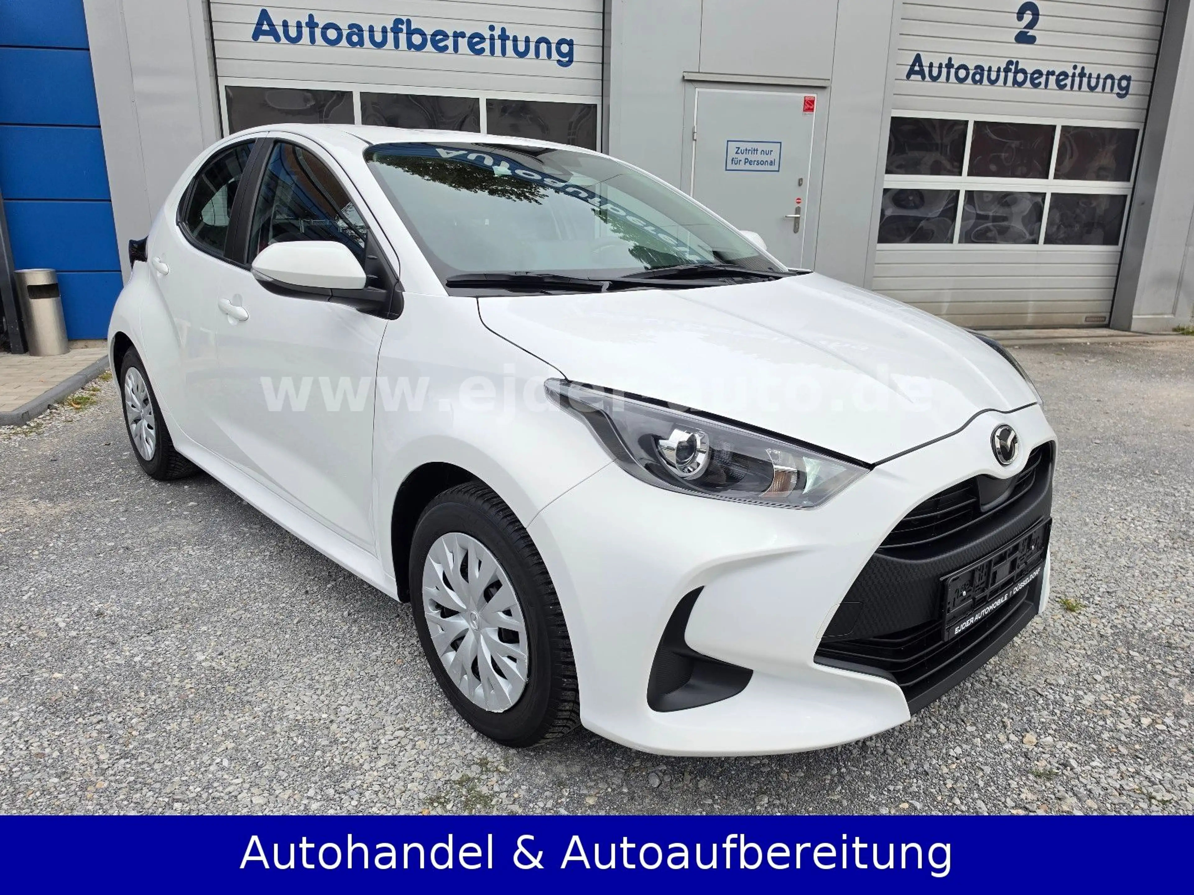Mazda 2 Hybrid Pure *AUTOMATIK*RENTNER*NEUWERTIG*TOP* — photo 2