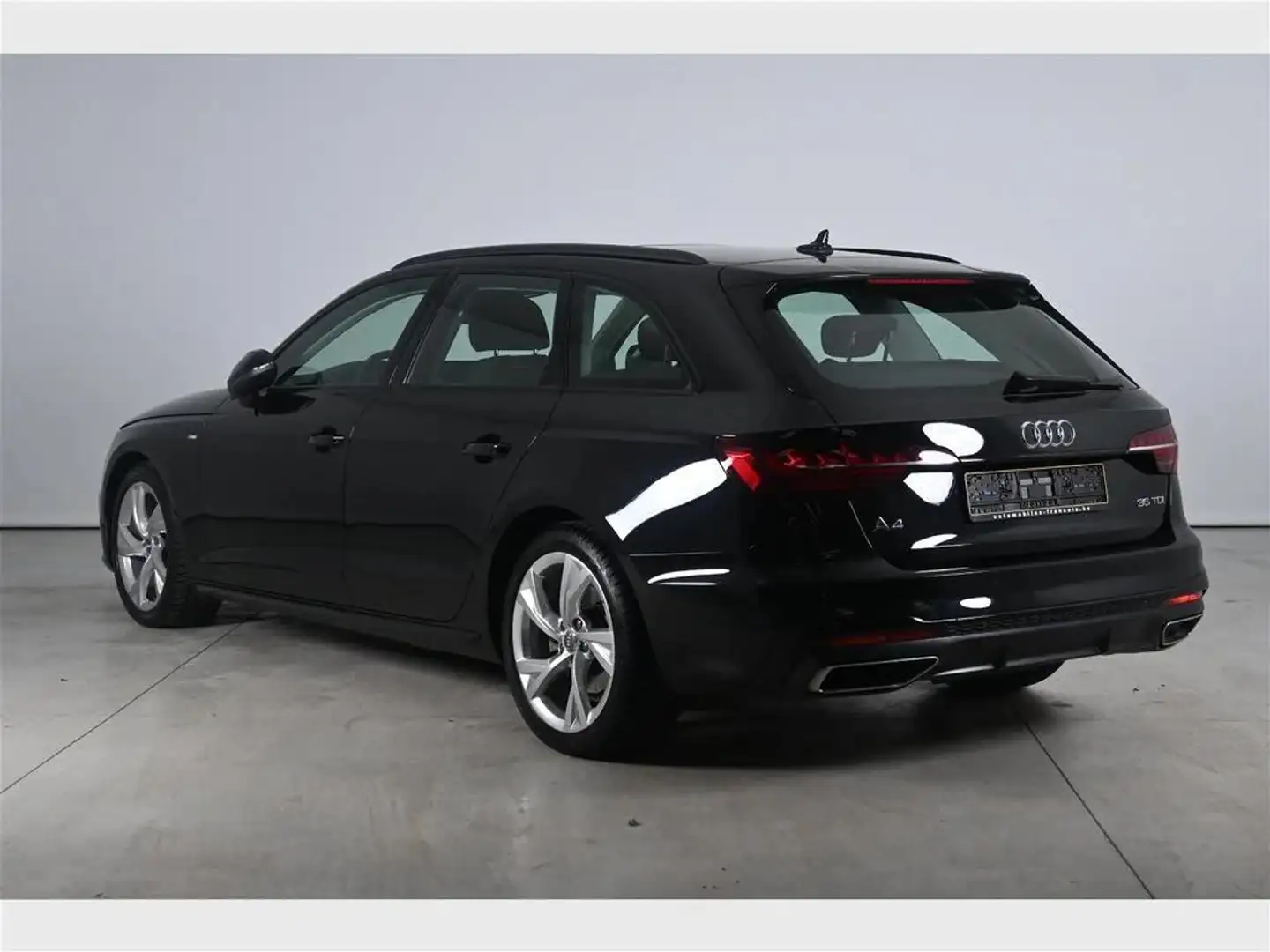 Audi A4 Avant Audi A4 Avant S line 35 TDI  120(163) kW(ch) Zwart - 2