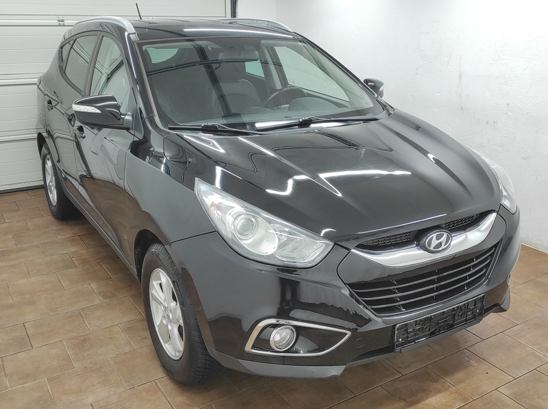 Hyundai iX35 AUTOMATIK AHK KLIMAA SHZ LEDER BC VIELES NEU 2WD — photo 3