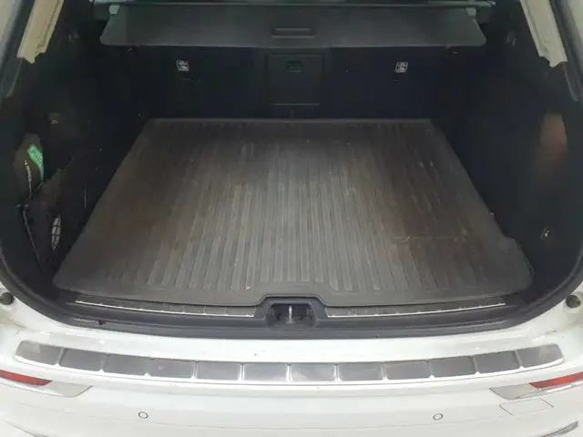 Volvo XC60 view 15