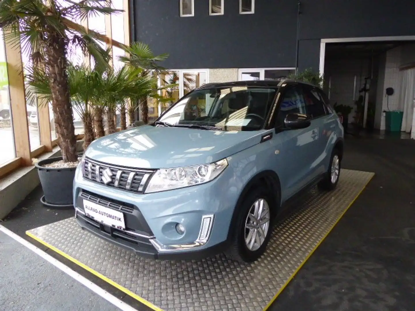 Suzuki Vitara 1,4 DITC ALLGRIP shine Aut. Blau - 1