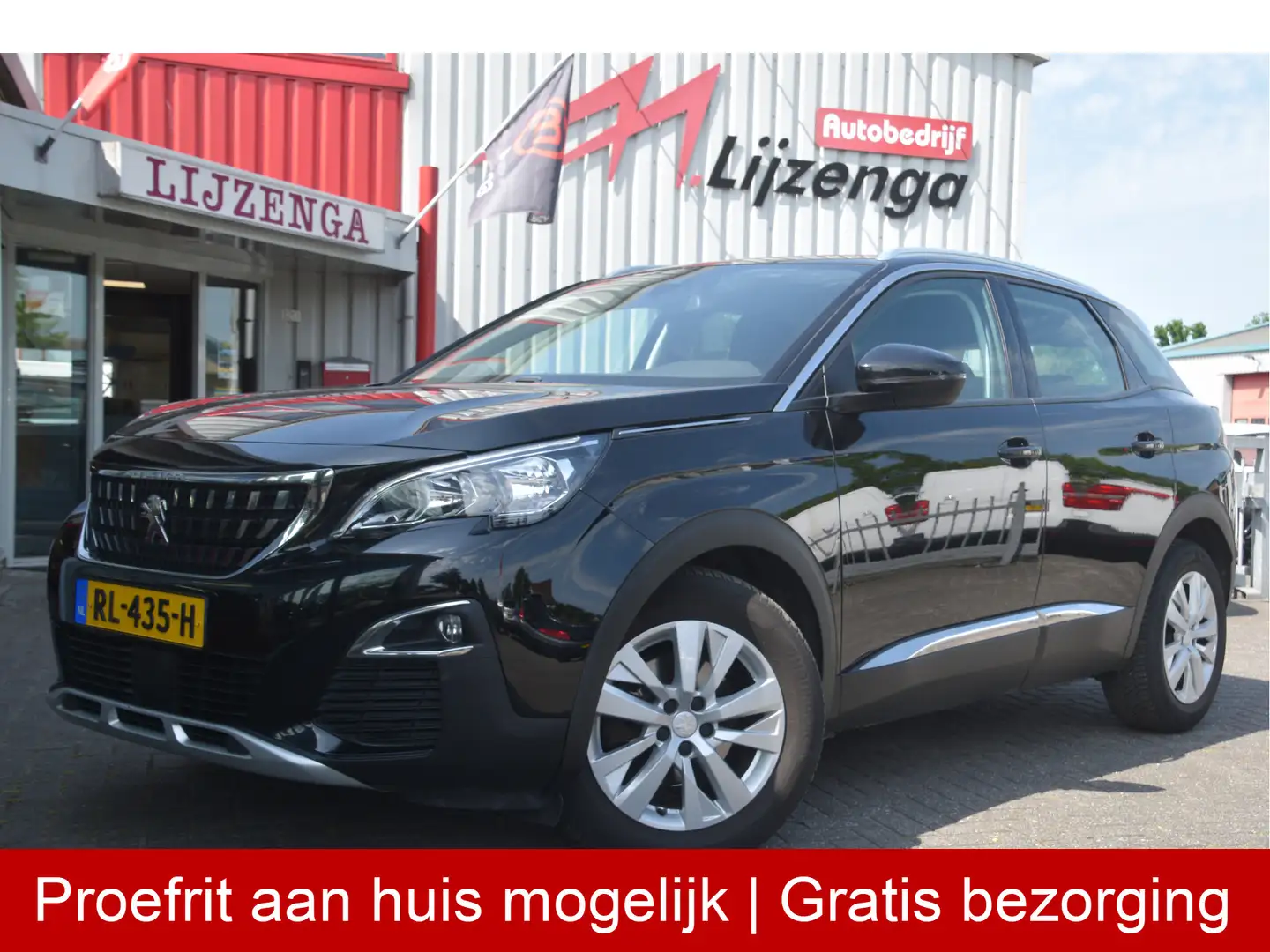 Peugeot 3008 1.2 PureTech Blue Lease Executive Carplay | PDC | Zwart - 1