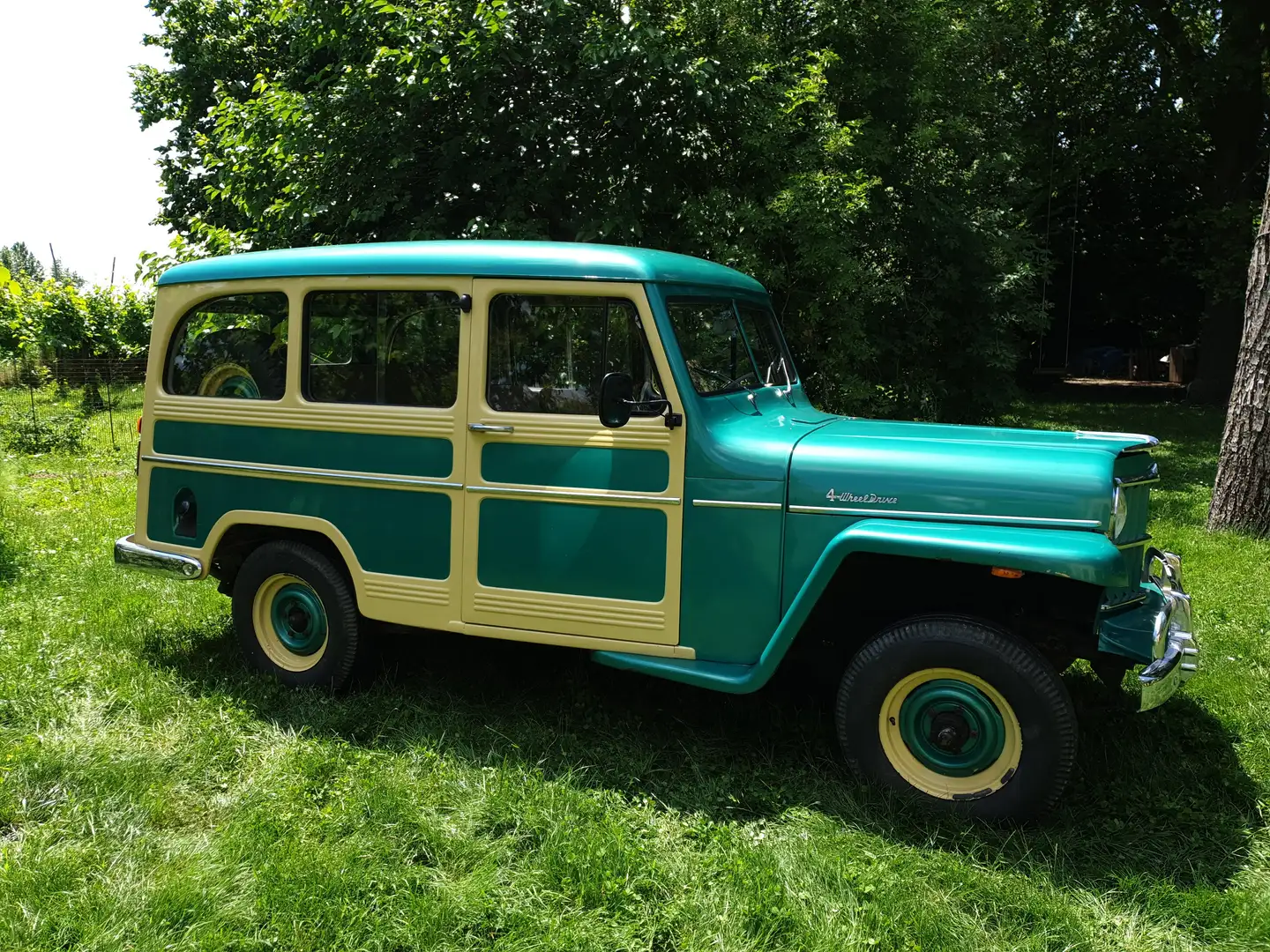 Jeep Willys Station Wagon Yeşil - 2