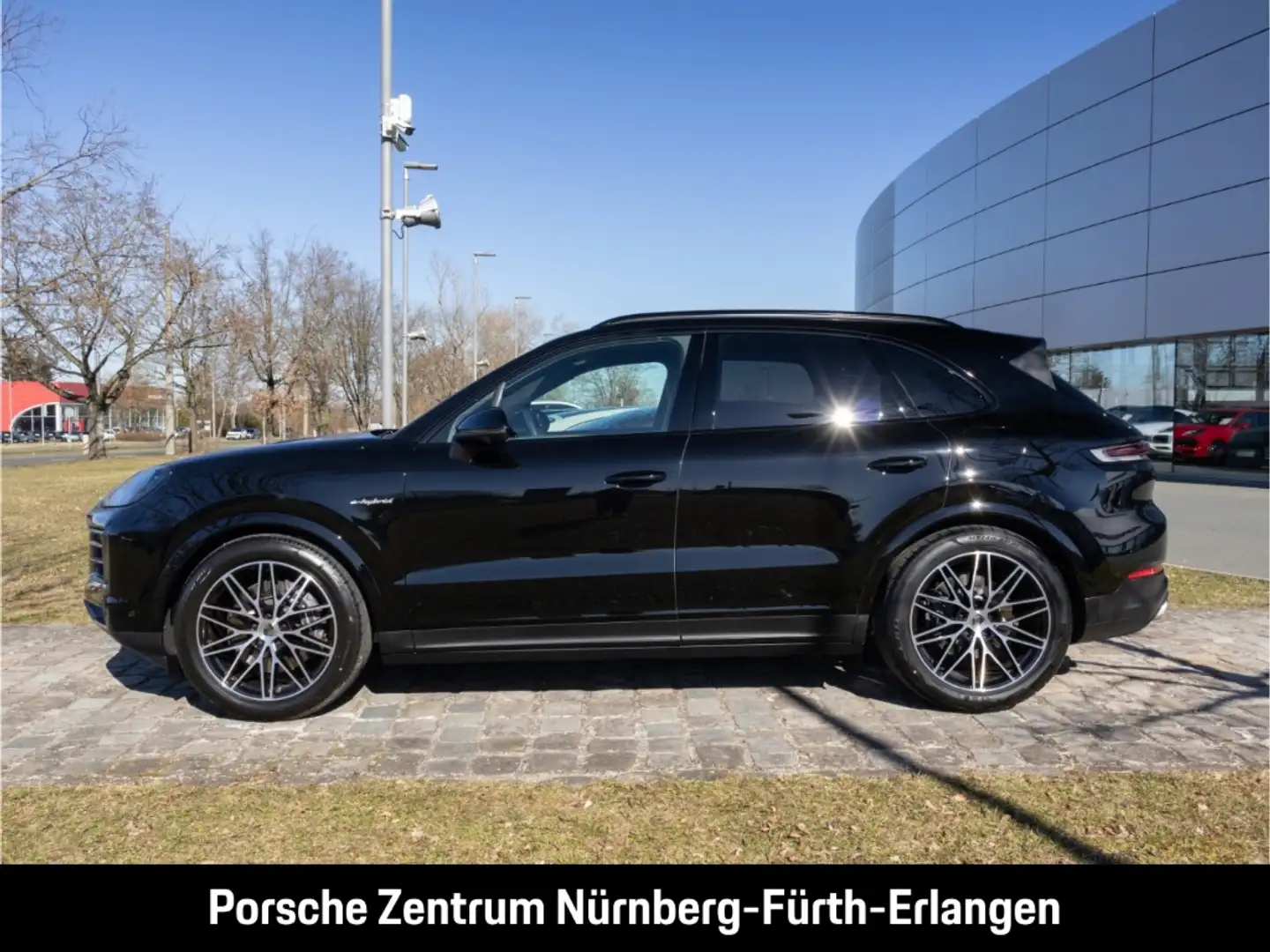 Porsche Cayenne E-Hybrid Luftfeder BOSE InnoDrive 14-Wege-Sitz Schwarz - 2