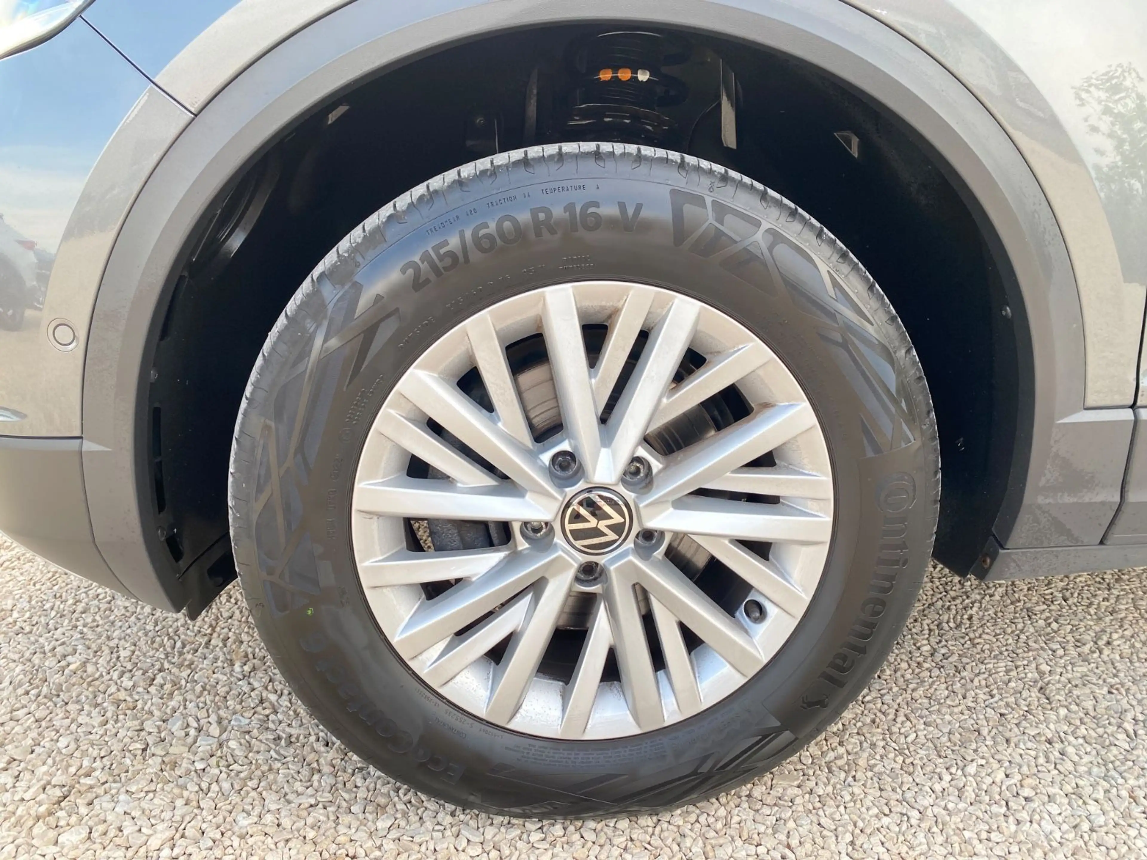 Volkswagen T-Roc Life,NAVI,LED,ACC,SHZ,RFK,DAB,PDC — photo 8