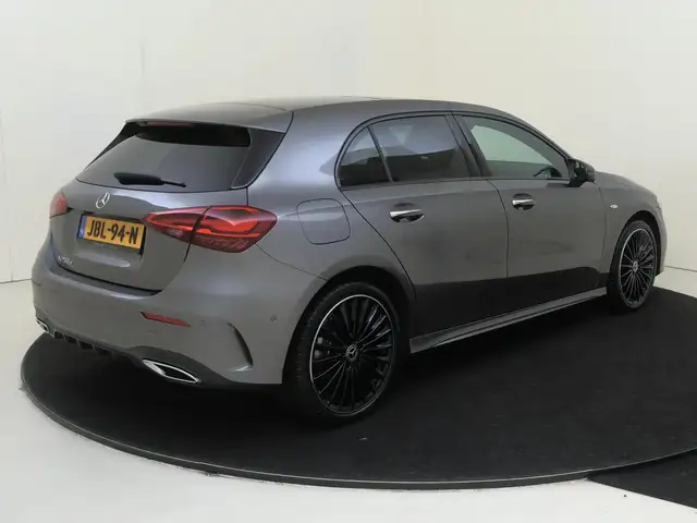 Mercedes-Benz A-Class view 4