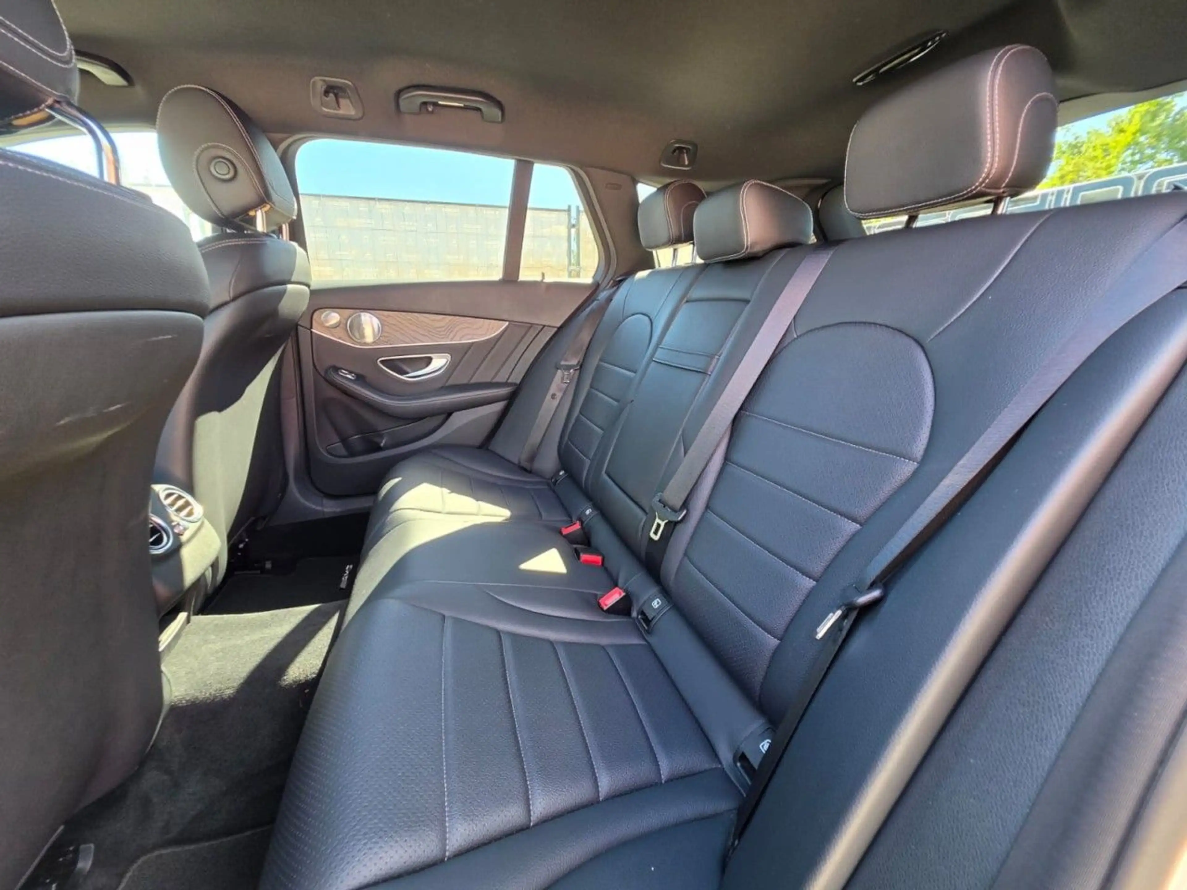 Mercedes-Benz C 250 C250 T AMG-LINE BURMESTER LED LEDER AUTOM NAVI — photo 8