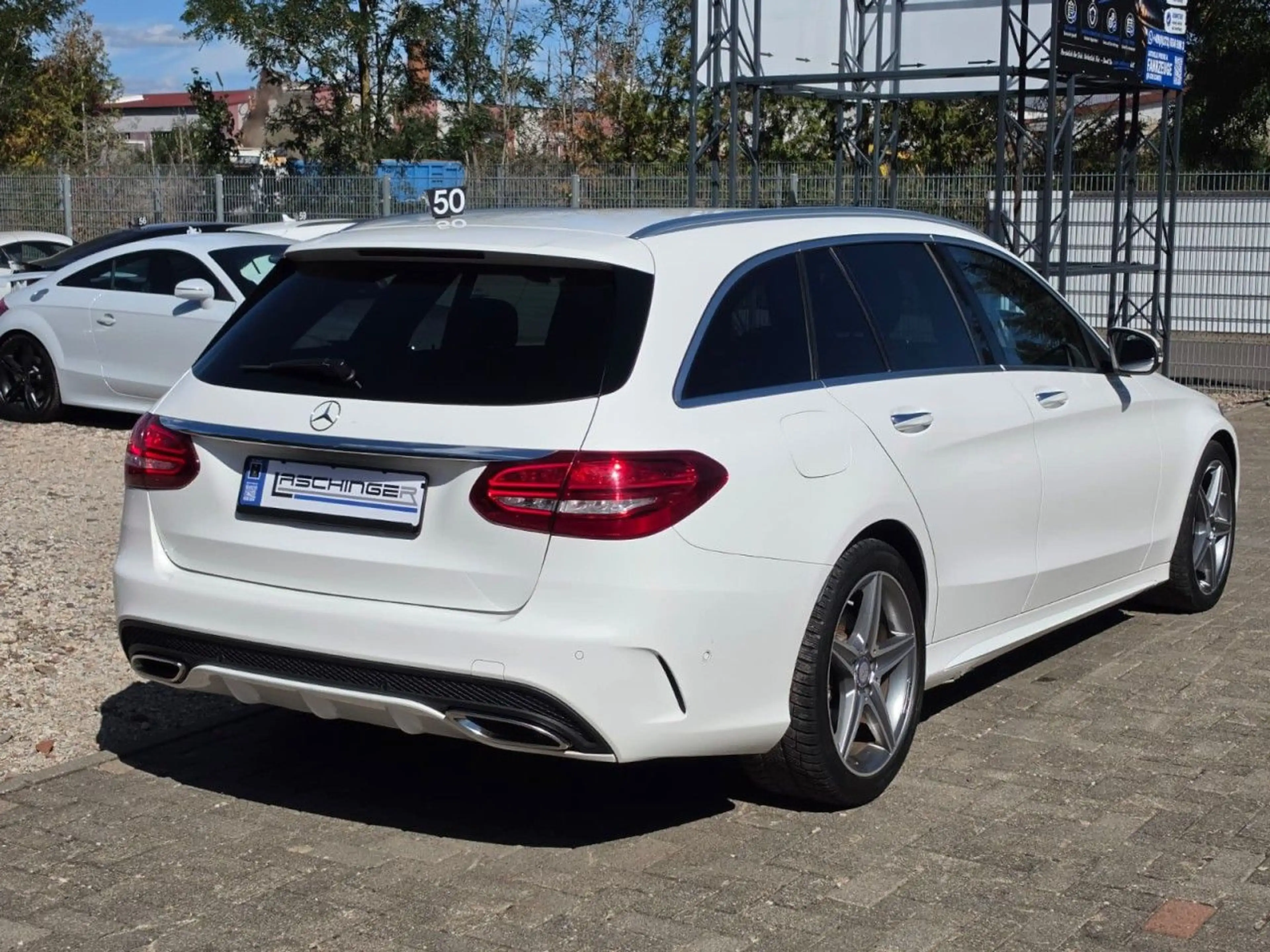 Mercedes-Benz C 250 C250 T AMG-LINE BURMESTER LED LEDER AUTOM NAVI — photo 4