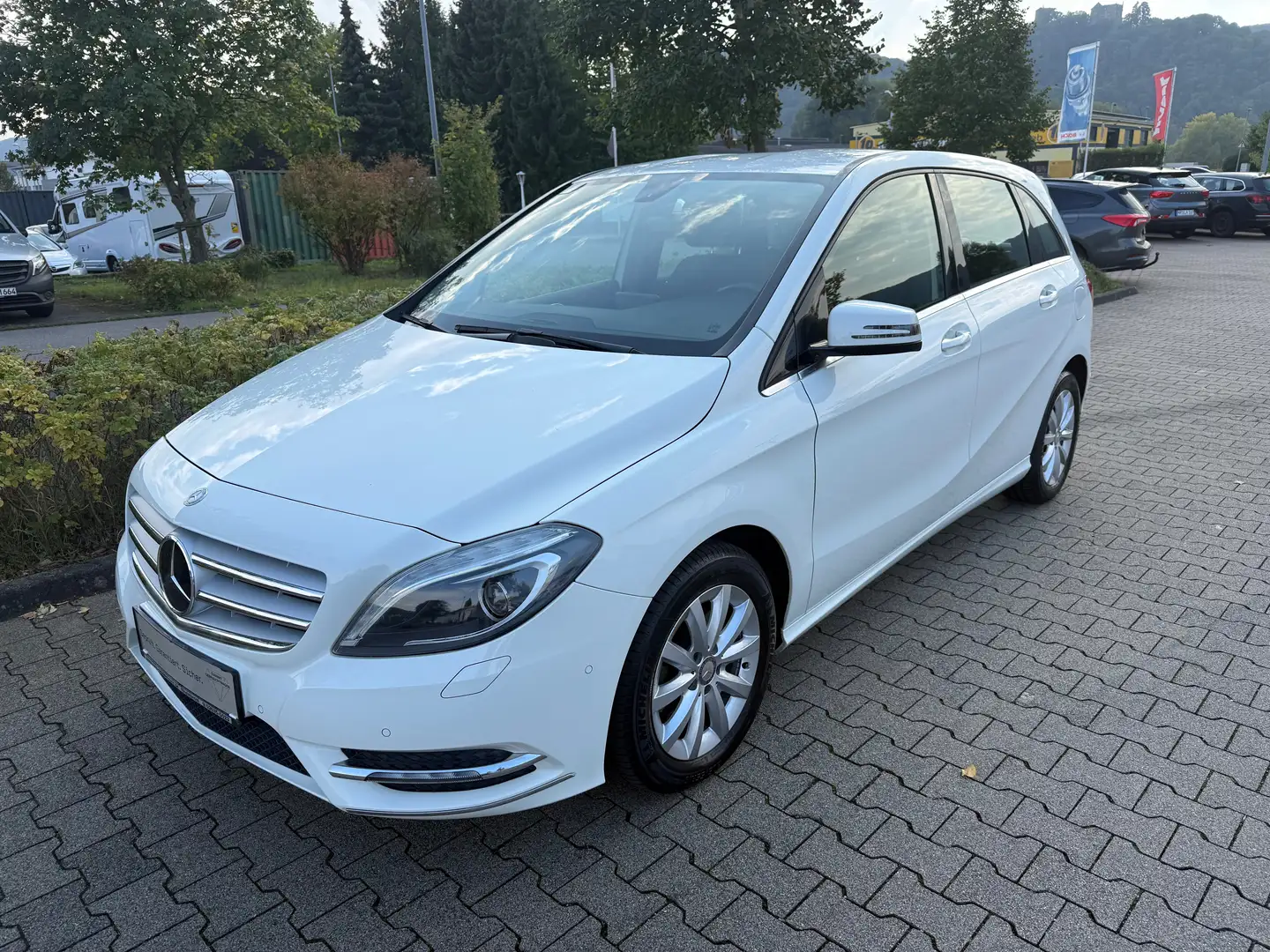 Mercedes-Benz B 200 B 200 (246.243) Weiß - 2