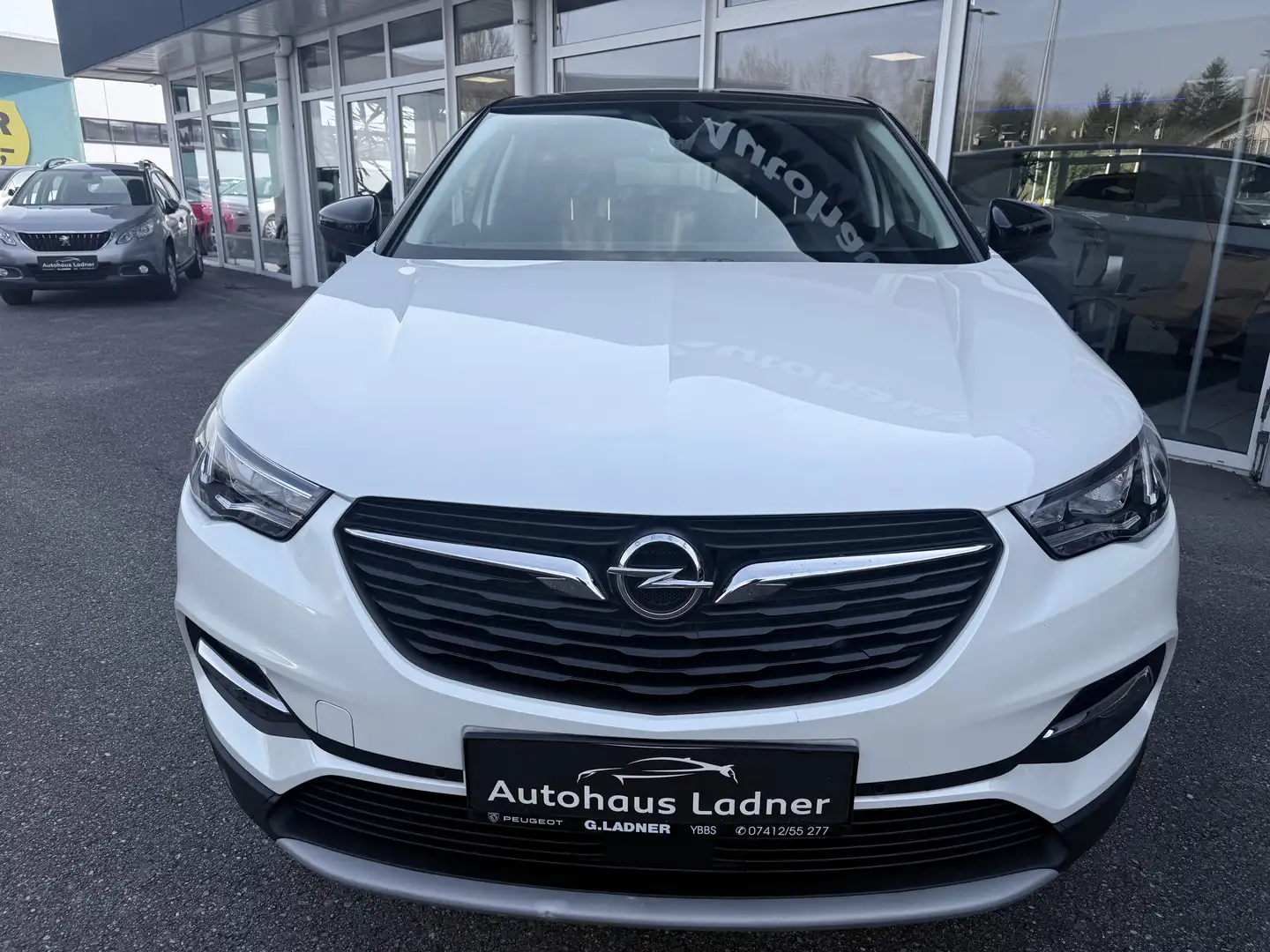 Opel Grandland X 1,5 CDTI BlueInjection 120 Edition Weiß - 2