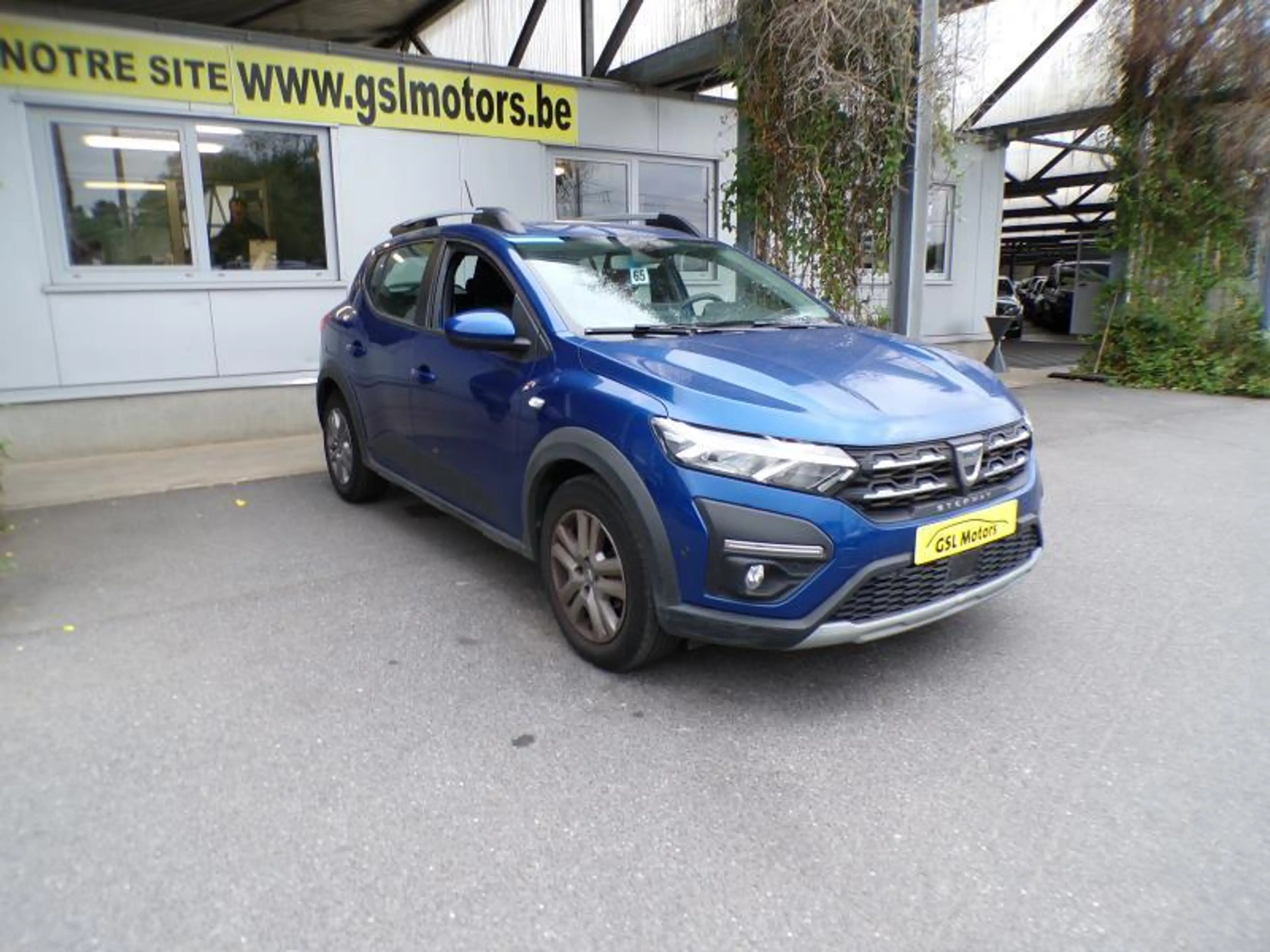 Dacia Sandero 1.0 91cv bleu 08/22 21.658km Airco GPS Camera — photo 3