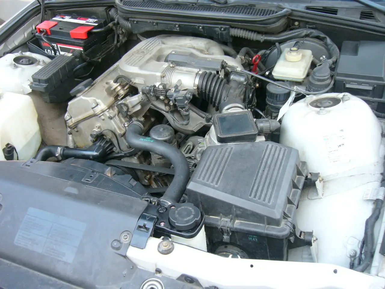BMW 316i E36 Compact - nur 112.000 KM - TÜV 2027, foto 12