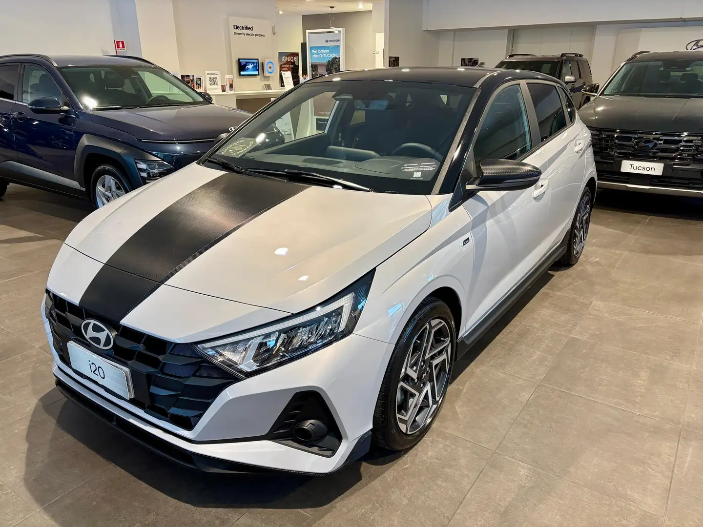 Hyundai i20 1.0 bnz  n-line carbon edition Grigio - 1