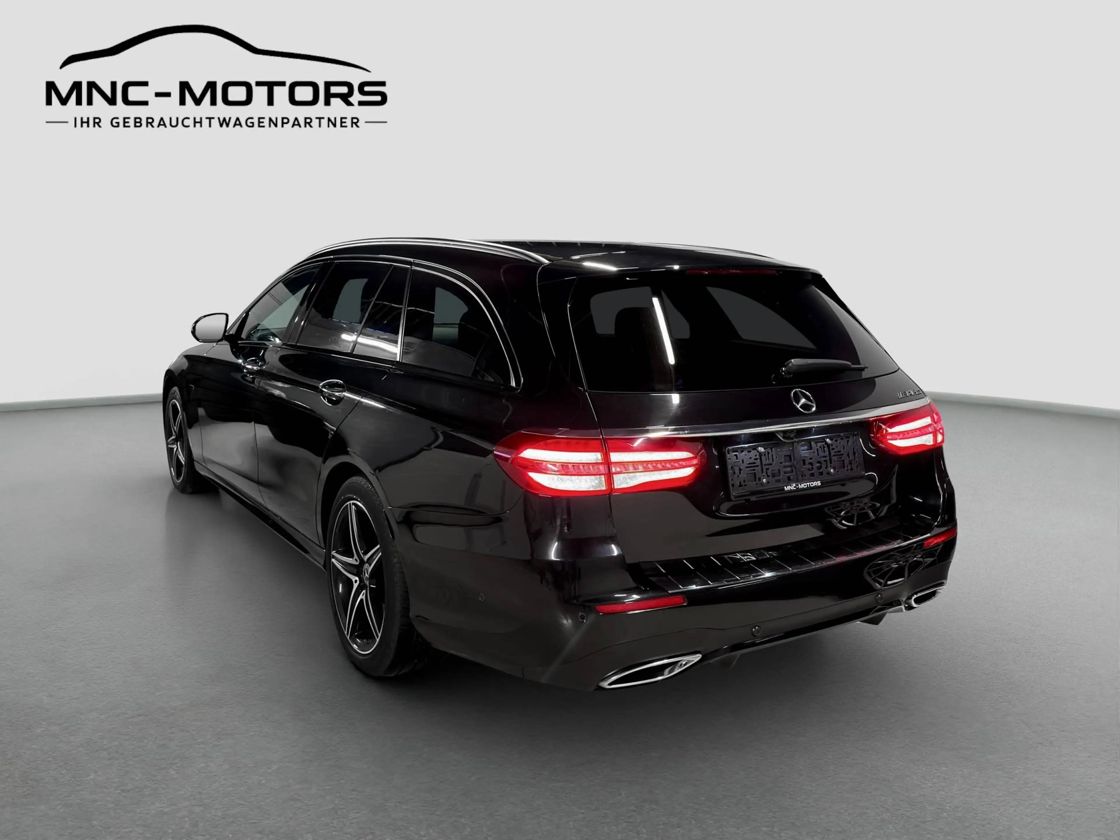 Mercedes-Benz E 300 de |AMG-line|360°|Keyless-Entry|AHK|LED|Night-Paket — photo 7
