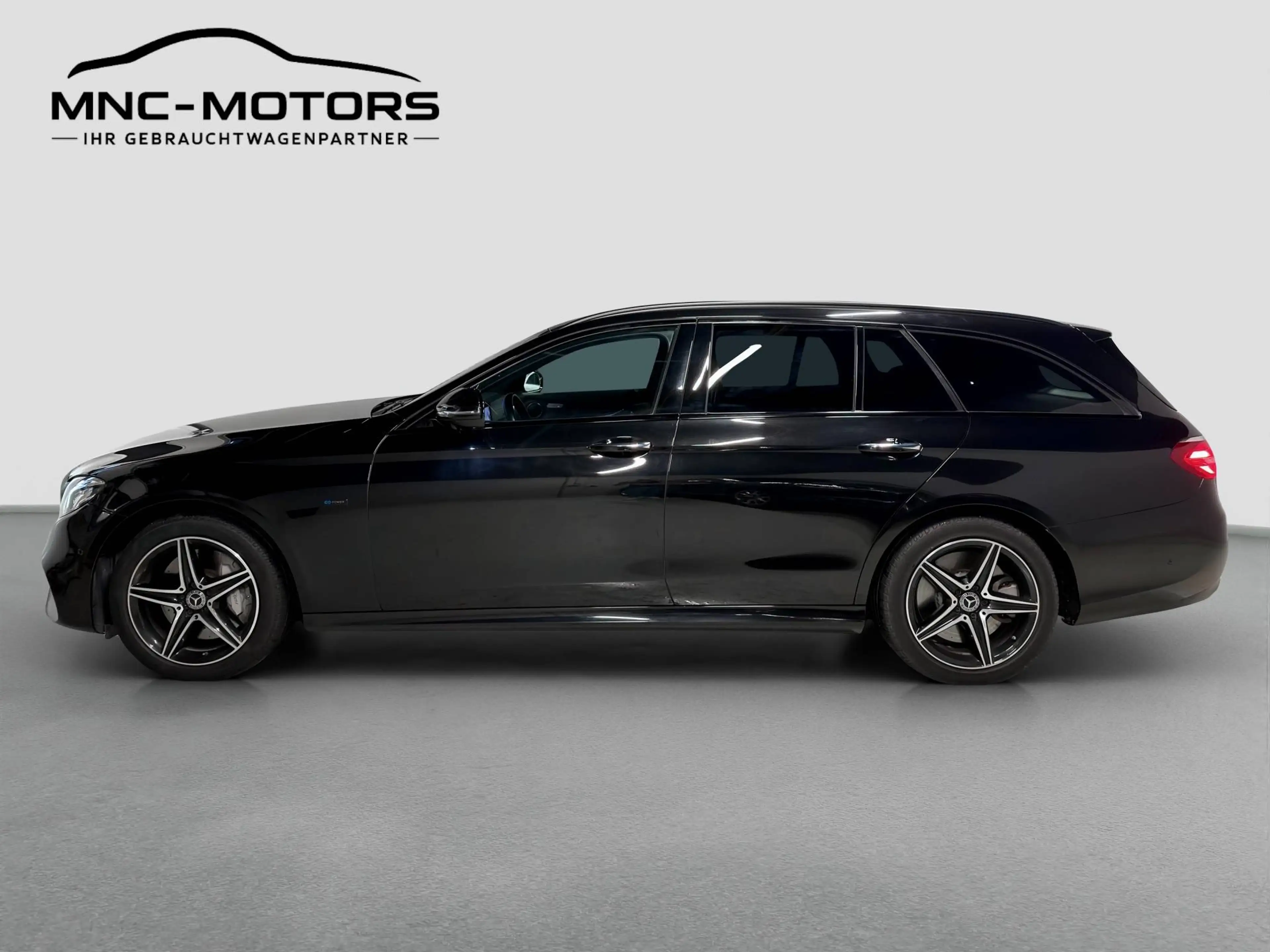 Mercedes-Benz E 300 de |AMG-line|360°|Keyless-Entry|AHK|LED|Night-Paket — photo 8