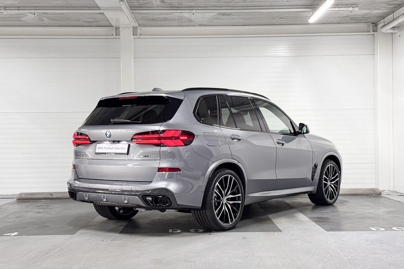 BMW X5 xDrive50e | M-Sport Pro | Innovation Pack | Comfor — photo 6