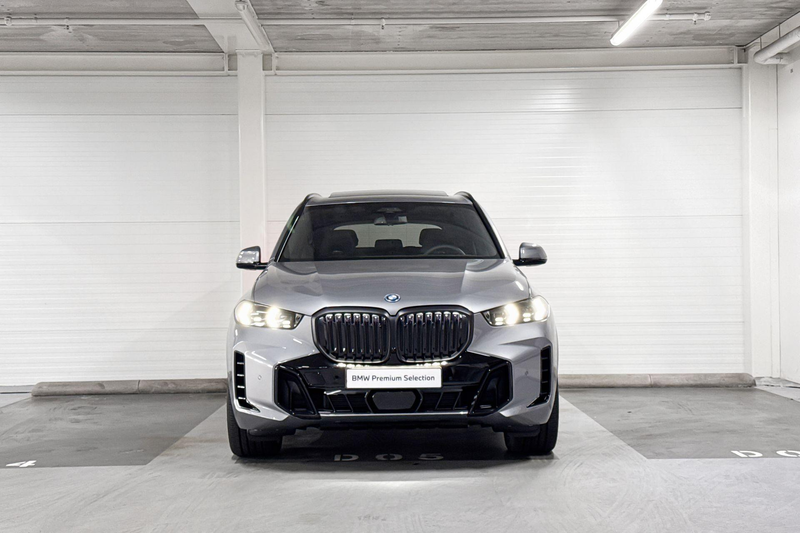 BMW X5 xDrive50e | M-Sport Pro | Innovation Pack | Comfor — photo 5
