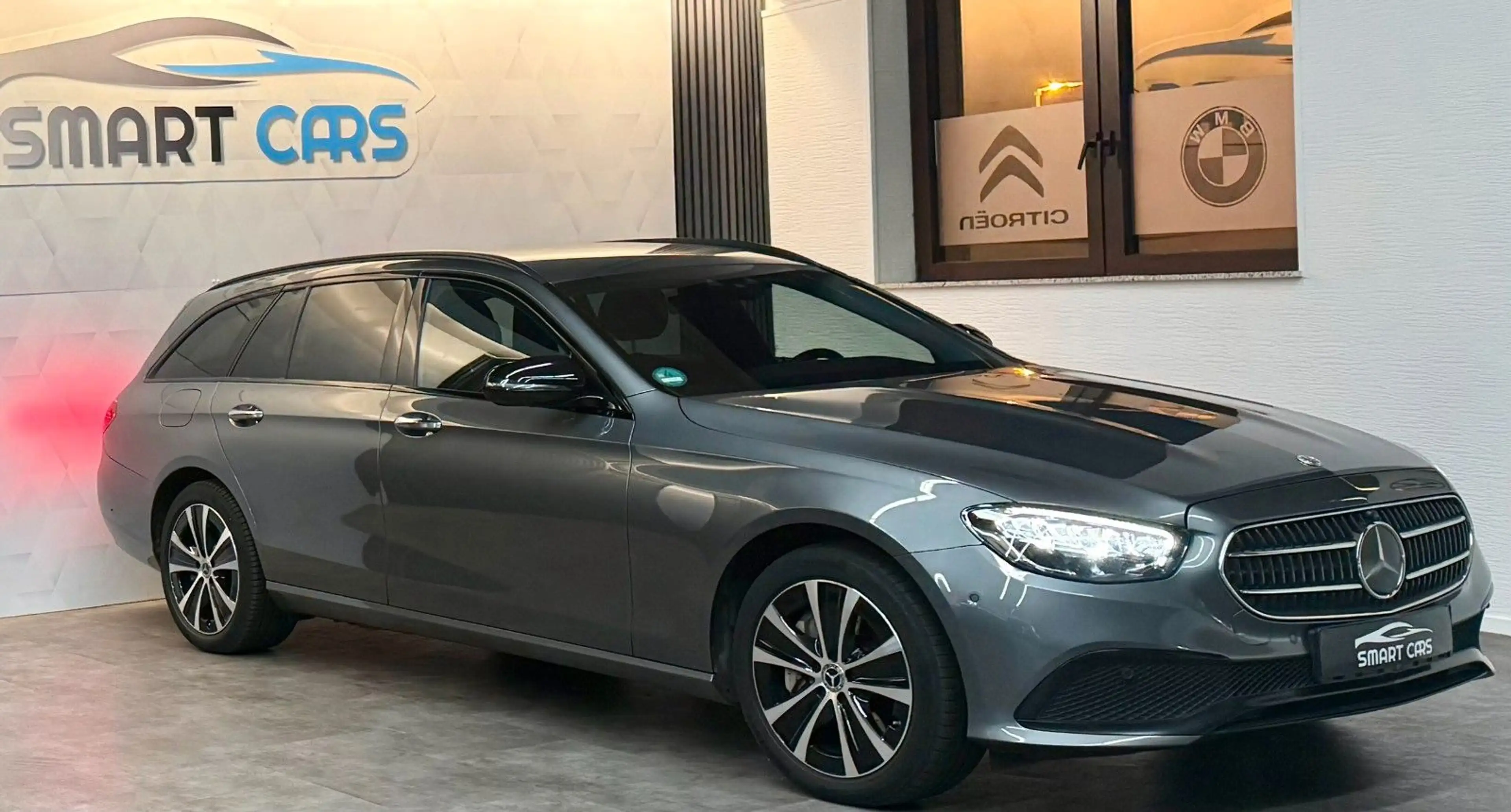 Mercedes-Benz E 300 T de 4Matic*Leder*HuD*AHK*360°*Voll* — photo 9