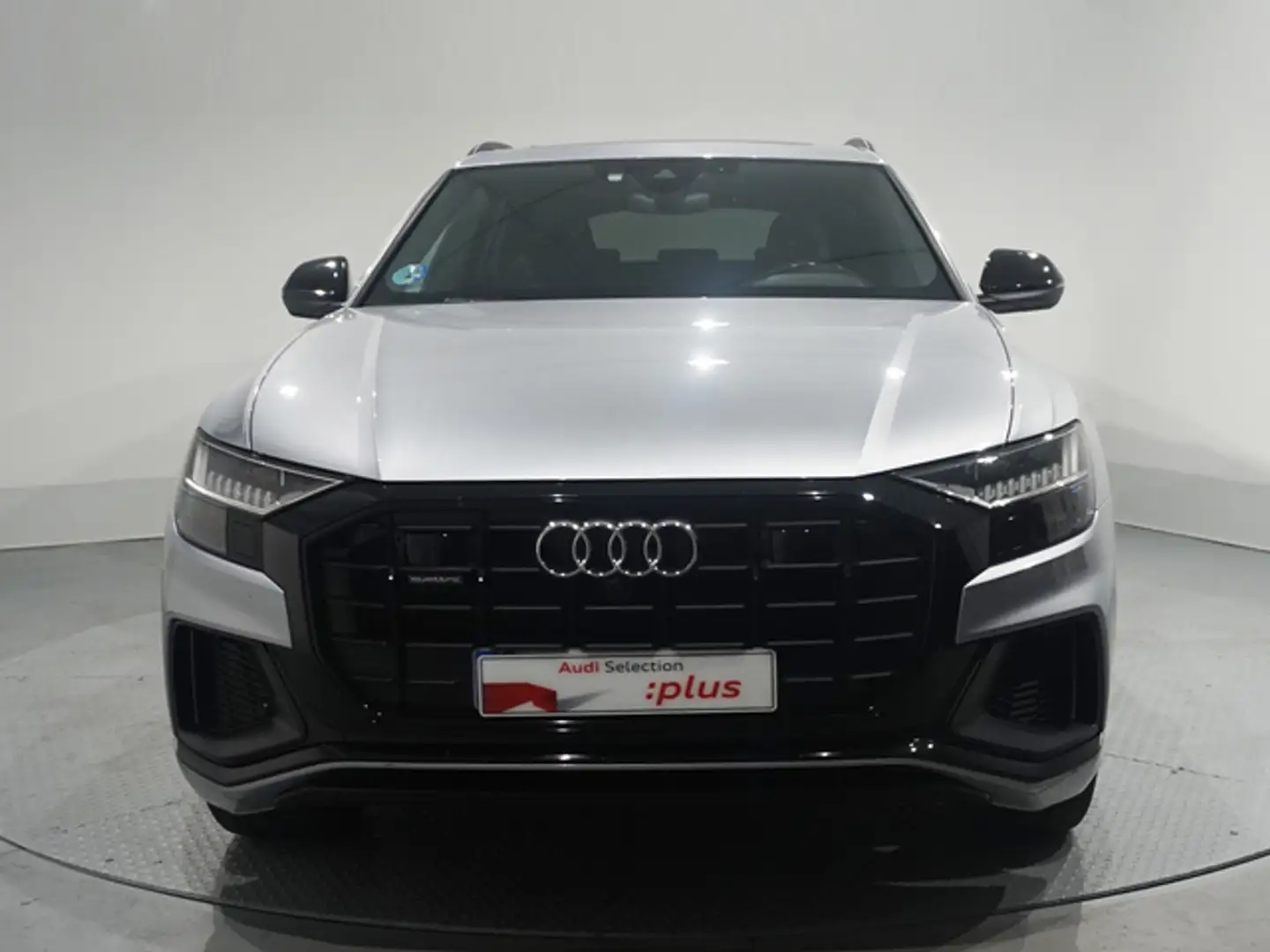 Audi Q8 50 TDI Black line quattro tiptronic Plateado - 2